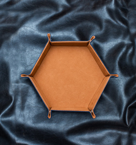Leather and flannel style dice tray
